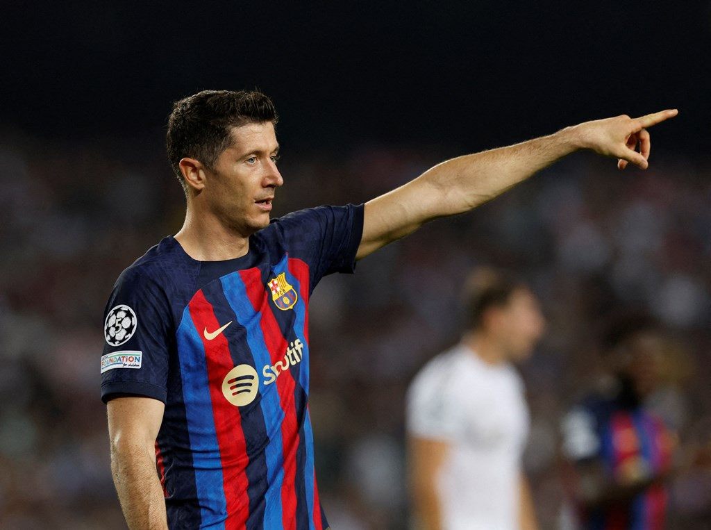 Bảng xếp hạng vua phá lưới La Liga 2022-23: Benzema bám đuổi Lewandowski